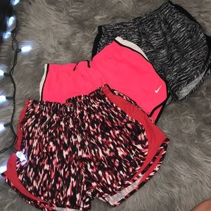 Women’s Nike Tempo Short *NEVER WORN*($8 per pair)